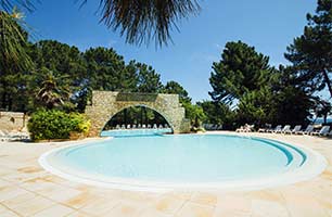 village de vacances avec piscine Corse