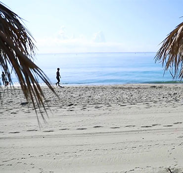 bord de mer haute corse avec village vacances